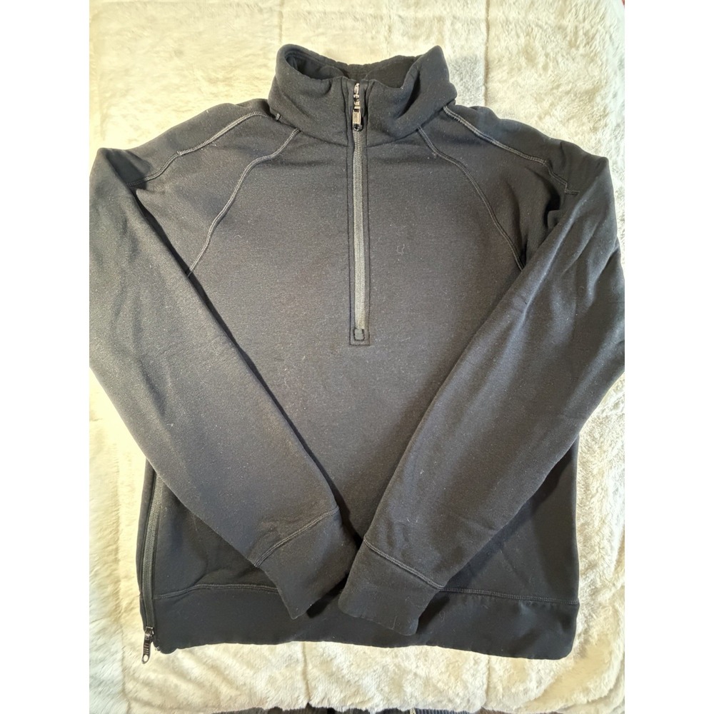 Lululemon Sweater Mens M/L  Black 1/4 Zip Stretch Performance Shirt Soft Surge